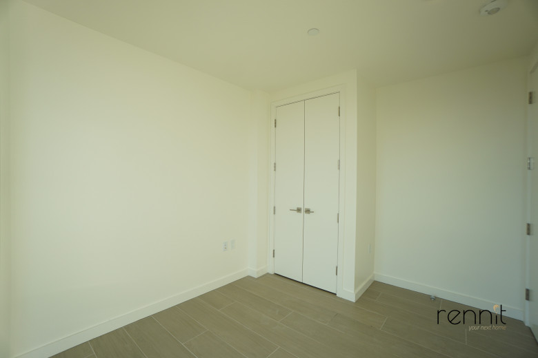 33 Little Nassau St, Apt 909 Image 14