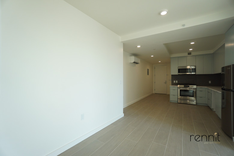33 Little Nassau St, Apt 909 Image 6