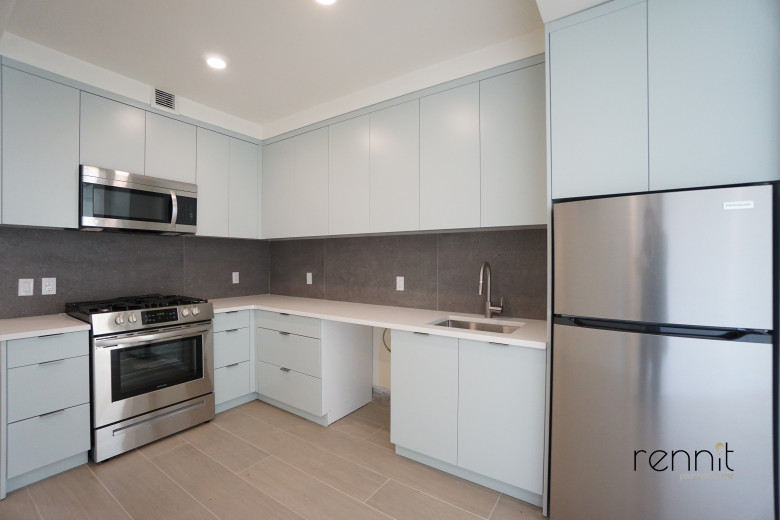 33 Little Nassau St, Apt 909 Image 7