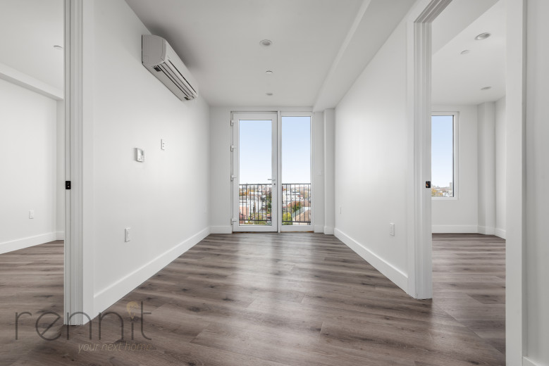 125 Kings Hwy, Apt 6G Image 4