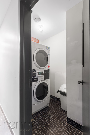 209 Troy Ave, Apt 2A Image 16