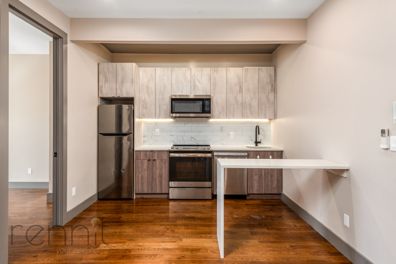 209 Troy Ave, Apt 2A Image 5