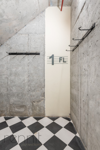 179 Meserole St, Apt 4A Image 20