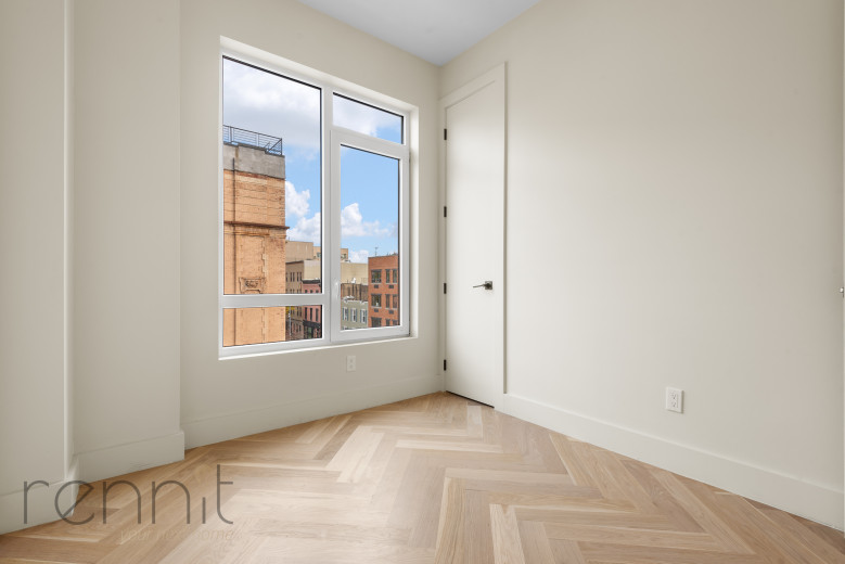 179 Meserole St, Apt 4A Image 9