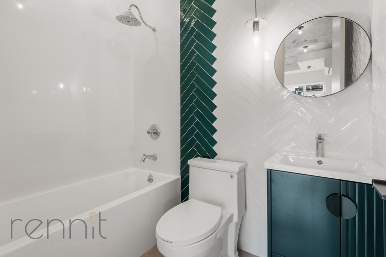 179 Meserole St, Apt 4A Image 10