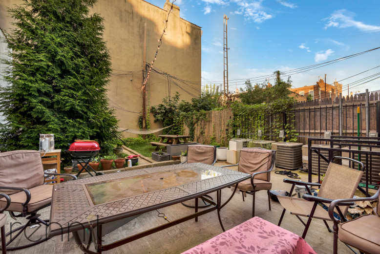 377 Onderdonk Ave, Apt 3F Image 13