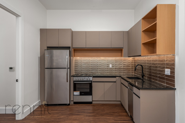 26-24 4th St, Apt 101A Image 4