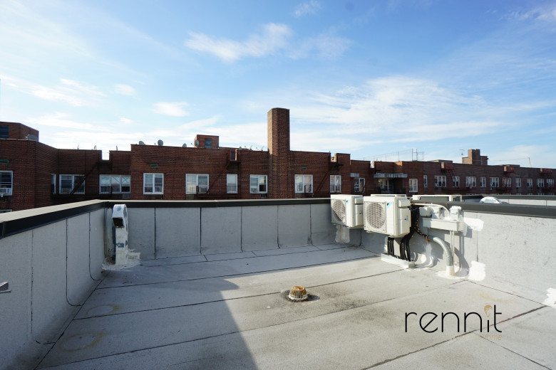 762 East 32nd St, Apt 3A Image 20