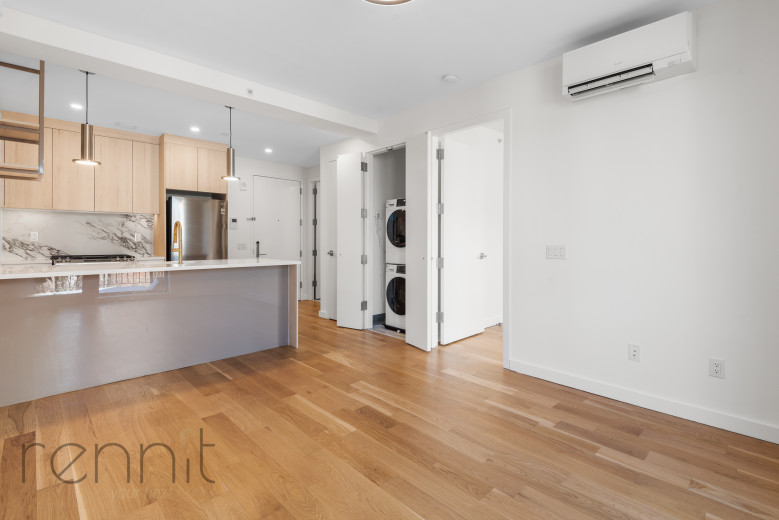 375 Dean St, Apt 511 Image 2