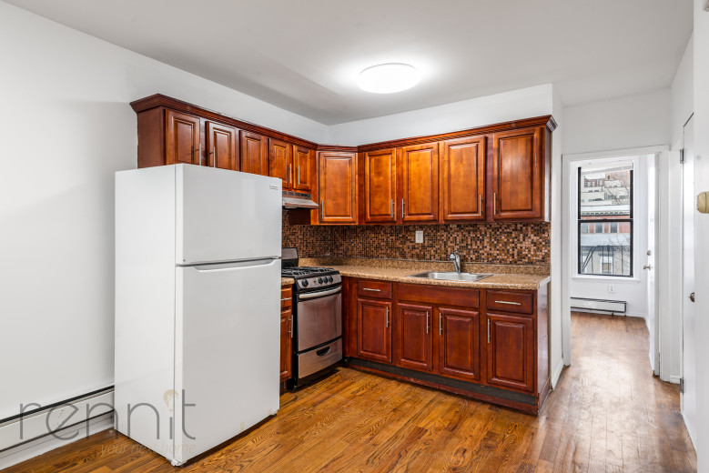 851 Lafayette Ave, Apt 4 Image 10