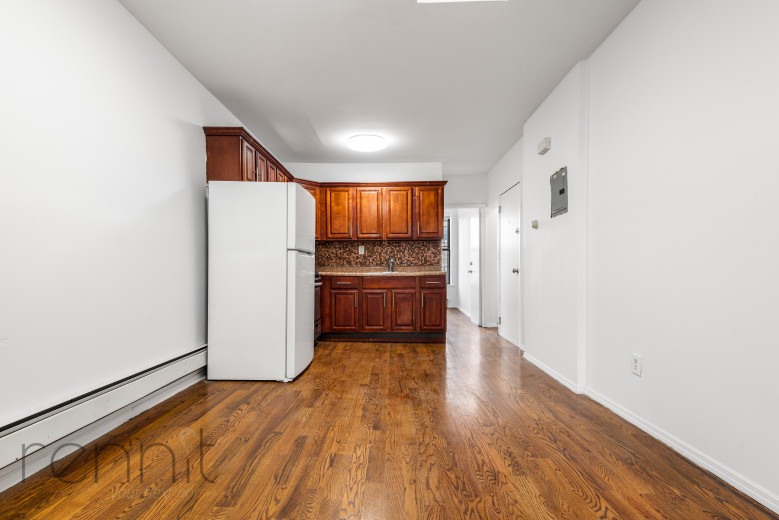 851 Lafayette Ave, Apt 4 Image 13
