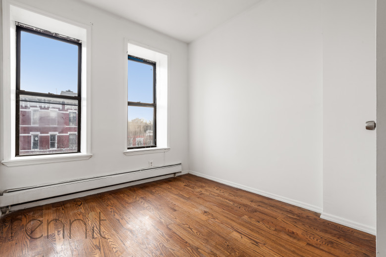 851 Lafayette Ave, Apt 4 Image 5