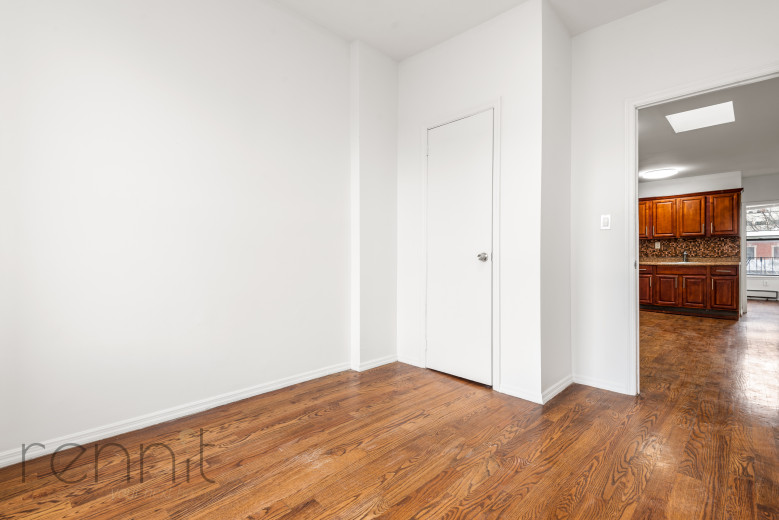 851 Lafayette Ave, Apt 4 Image 6