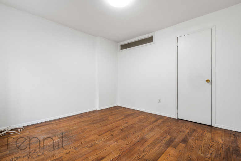 851 Lafayette Ave, Apt 1 Image 8