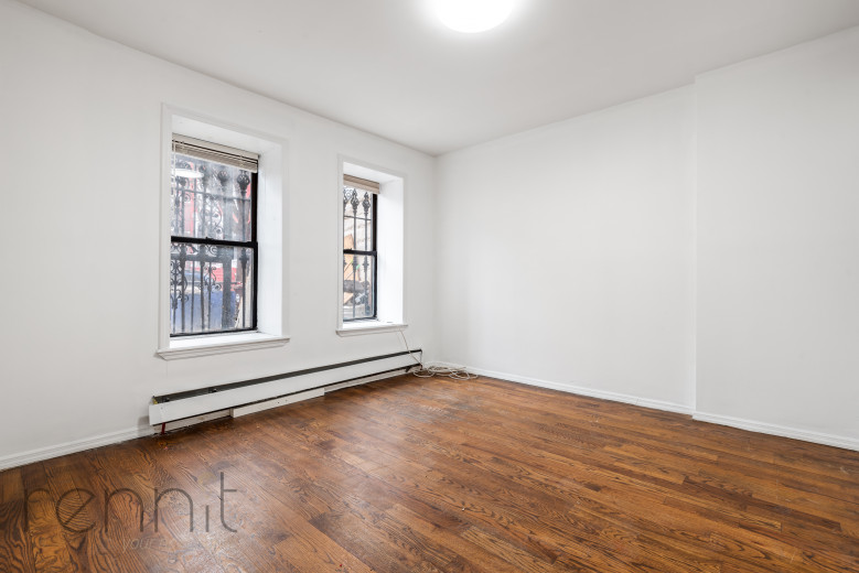 851 Lafayette Ave, Apt 1 Image 9