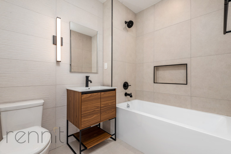 35 Kingston Ave, Apt 304 Image 9