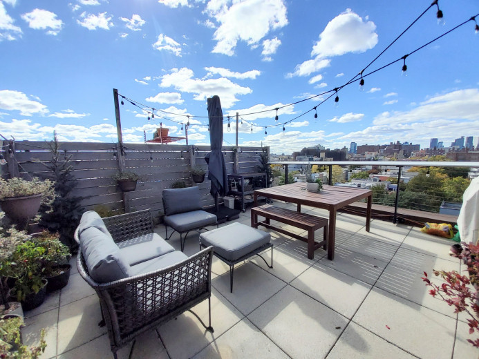 633 Marcy Ave, Apt 805 Image 2