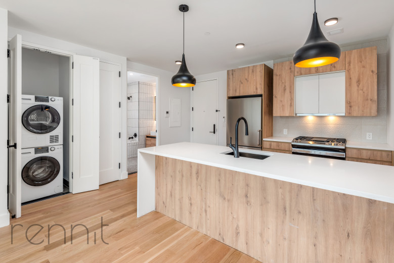 580 Classon Ave, Apt 2F Image 2