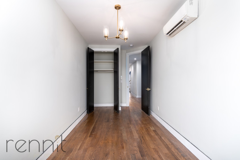 312 Keap St, Apt 4 Image 29