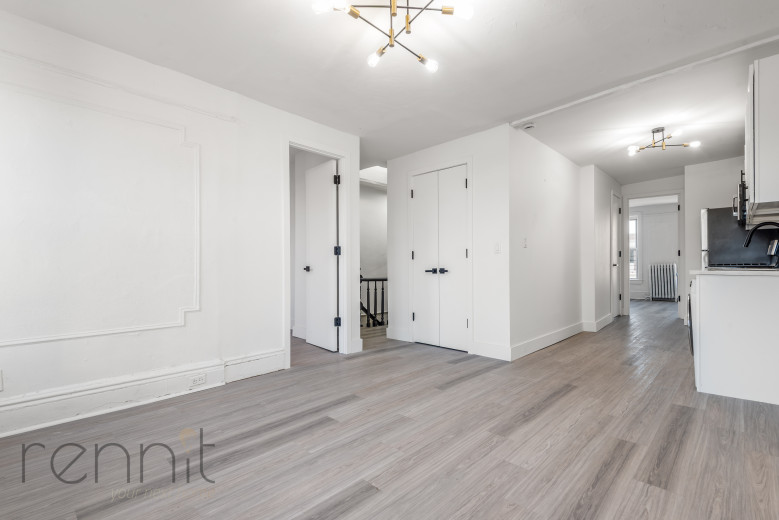 798 Lafayette Ave, Apt 3 Image 3