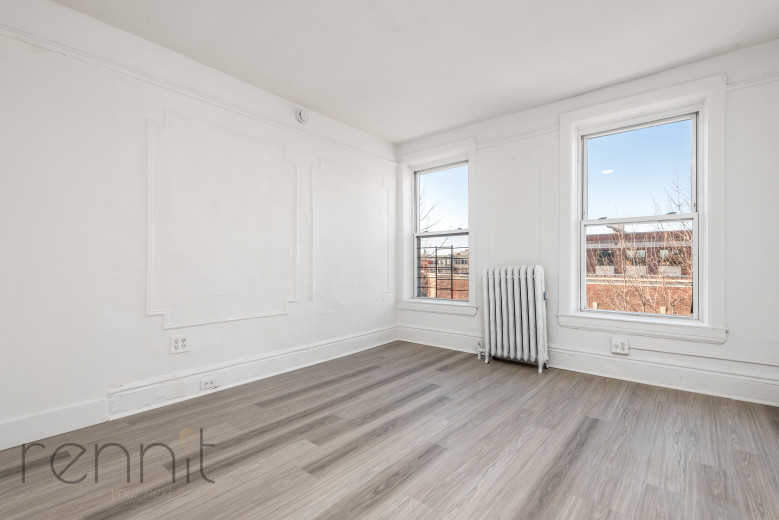 798 Lafayette Ave, Apt 3 Image 8