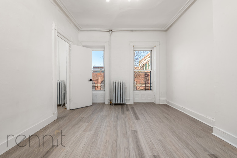 798 Lafayette Ave, Apt 2 Image 2