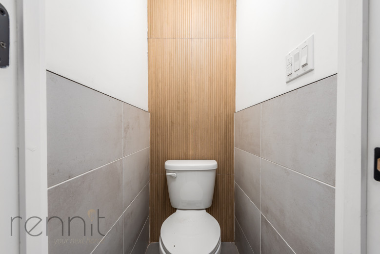 798 Lafayette Ave, Apt 2 Image 11