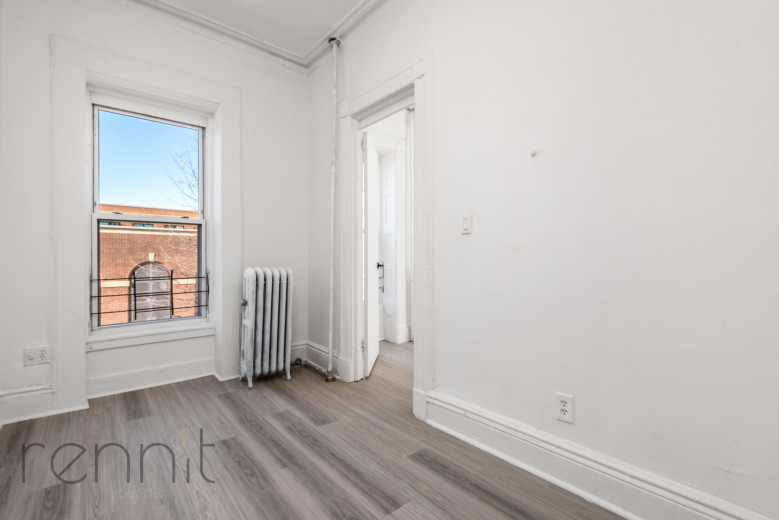 798 Lafayette Ave, Apt 2 Image 8