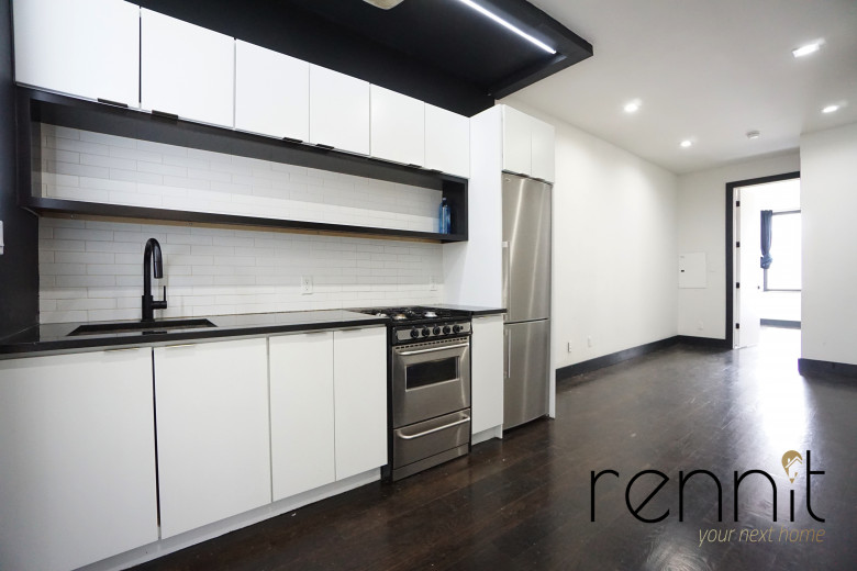 241 Devoe St, Apt 2L Image 1