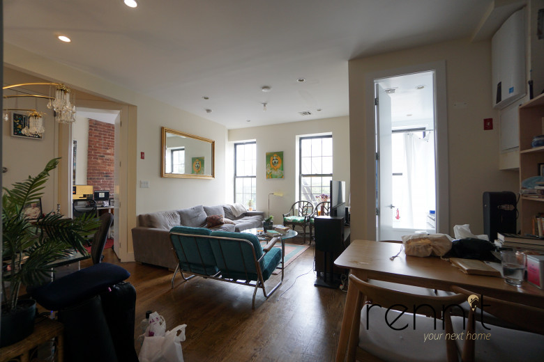26 Irving Ave, Apt 2F Image 3