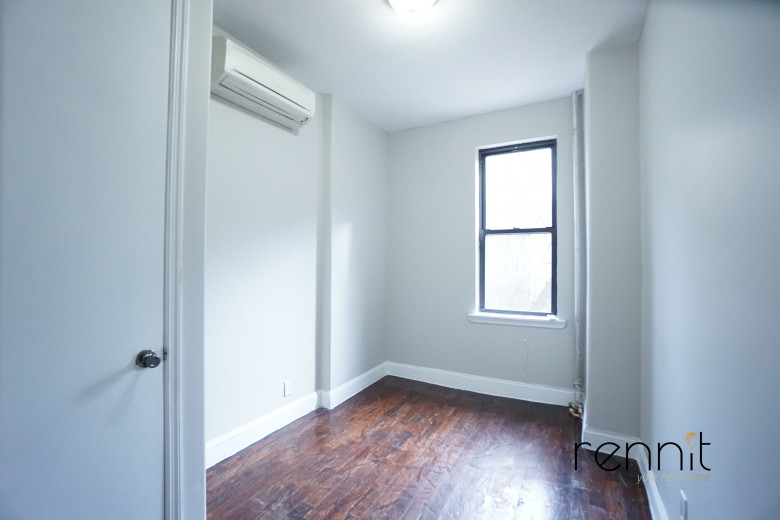 1300 Sterling Pl, Apt 1L Image 5