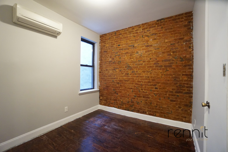 1300 Sterling Pl, Apt 1L Image 9