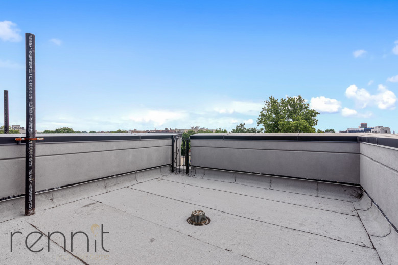 221 Martense St, Apt 5 Image 6