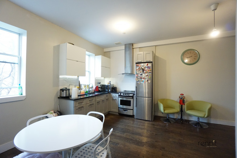 810 St Johns Pl, Apt 5 Image 11