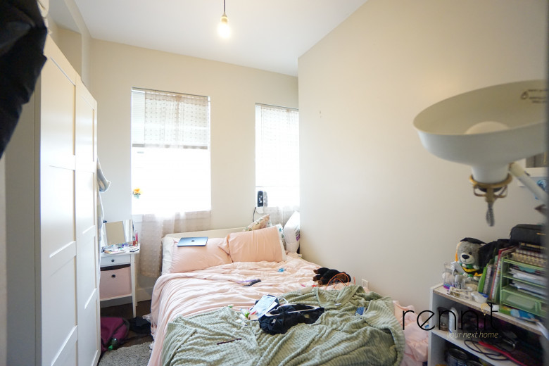 810 St Johns Pl, Apt 5 Image 7