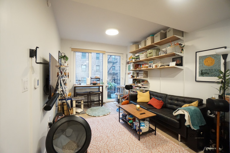 2039 Ocean Ave, Apt 306 Image 1
