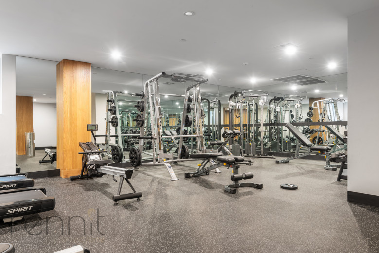 2039 Ocean Ave, Apt 306 Image 11