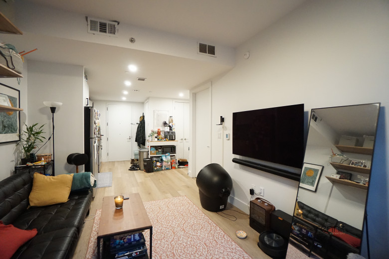 2039 Ocean Ave, Apt 306 Image 4