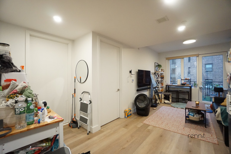 2039 Ocean Ave, Apt 306 Image 5