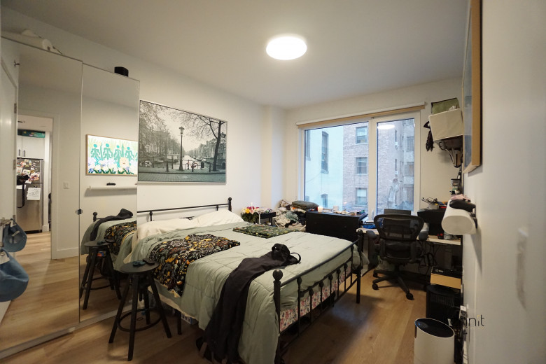 2039 Ocean Ave, Apt 306 Image 8