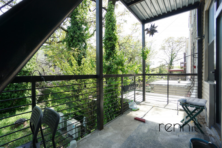 256 Woodbine St, Apt 2 Image 1