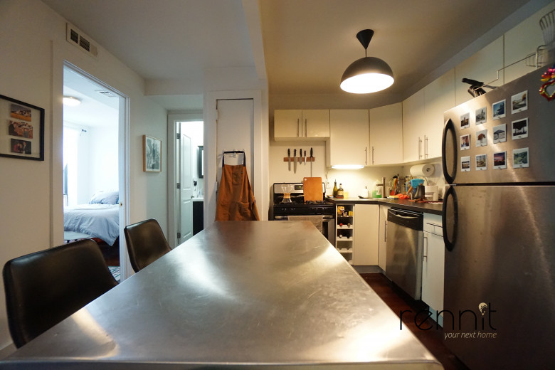 571 St Johns Pl, Apt 4R Image 3