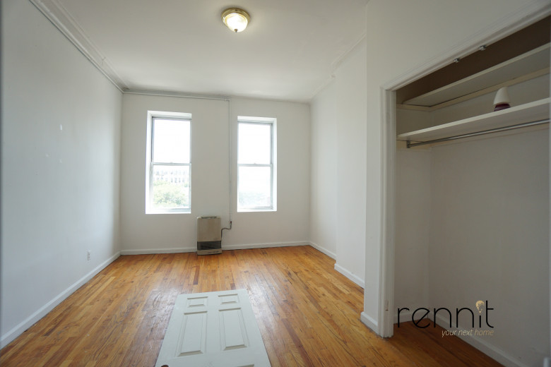 141 Thames St, Apt 3L Image 6