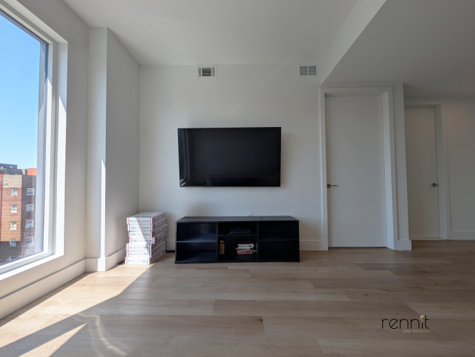 2039 Ocean Ave, Apt 703 Image 7