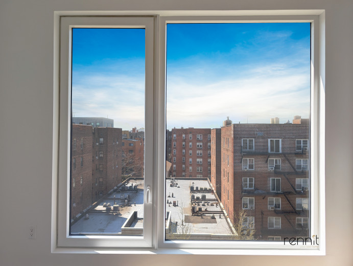 2039 Ocean Ave, Apt 703 Image 8