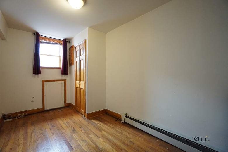 1354 E 40th St #Ground, Apt Floor Image 7