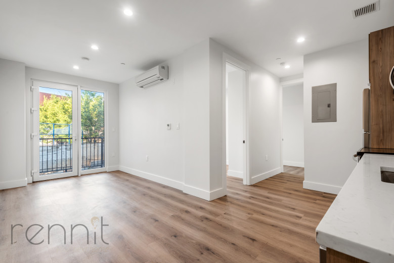 125 Kings Hwy, Apt 3E Image 2