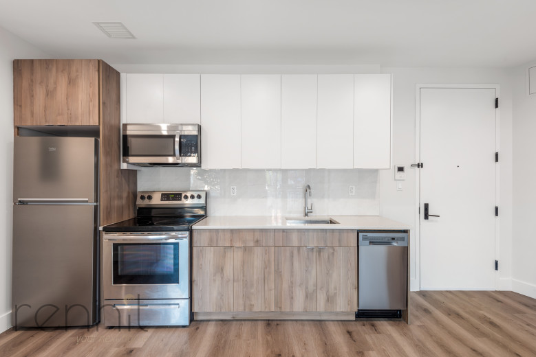 125 Kings Hwy, Apt 3E Image 3