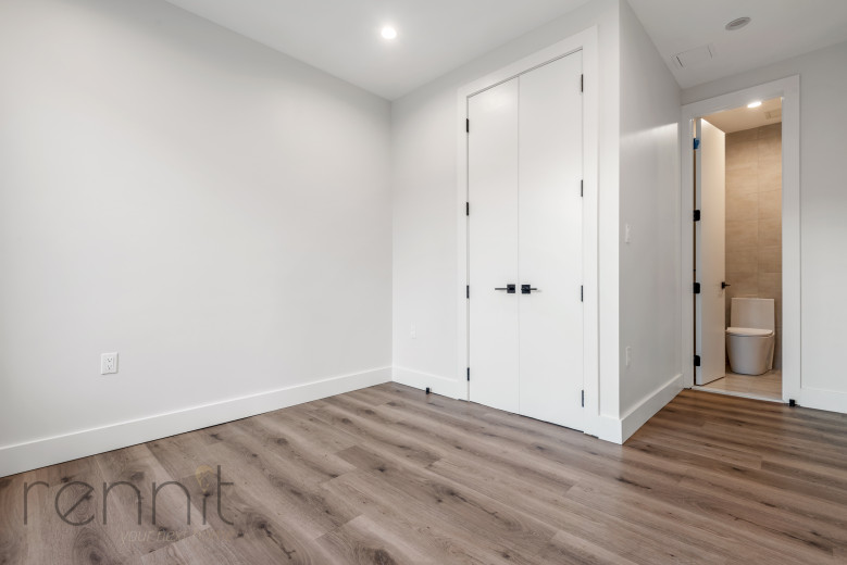 125 Kings Hwy, Apt 3E Image 5