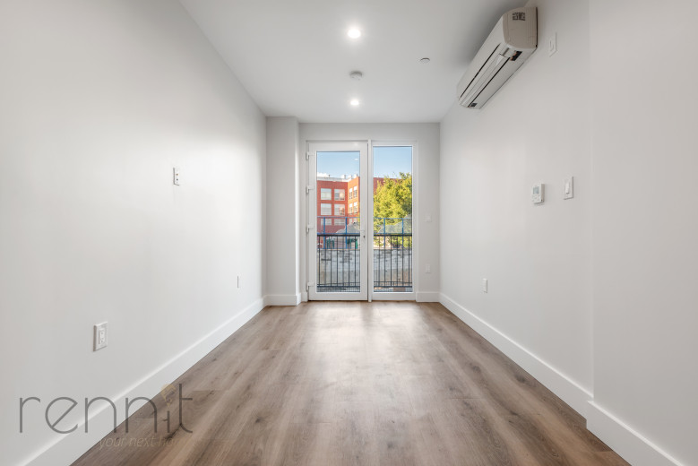 125 Kings Hwy, Apt 3E Image 8